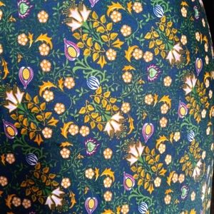 Chelsea and Violet midi skirt